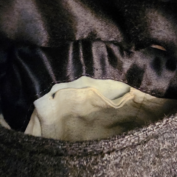 Vintage Mens PIERRE CARDIN 100%wool Top Coat - Picture 11 of 16